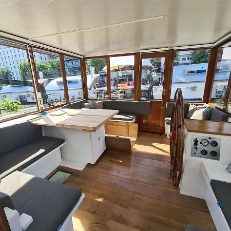 De Coaster Botel Rotterdam