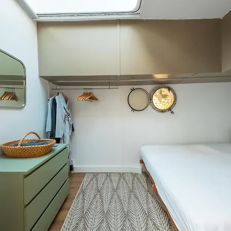 De Coaster Botel Rotterdam